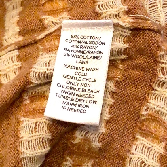 Ann Taylor Loft Polka Dot Blouse Size Large - Picture 7 of 7